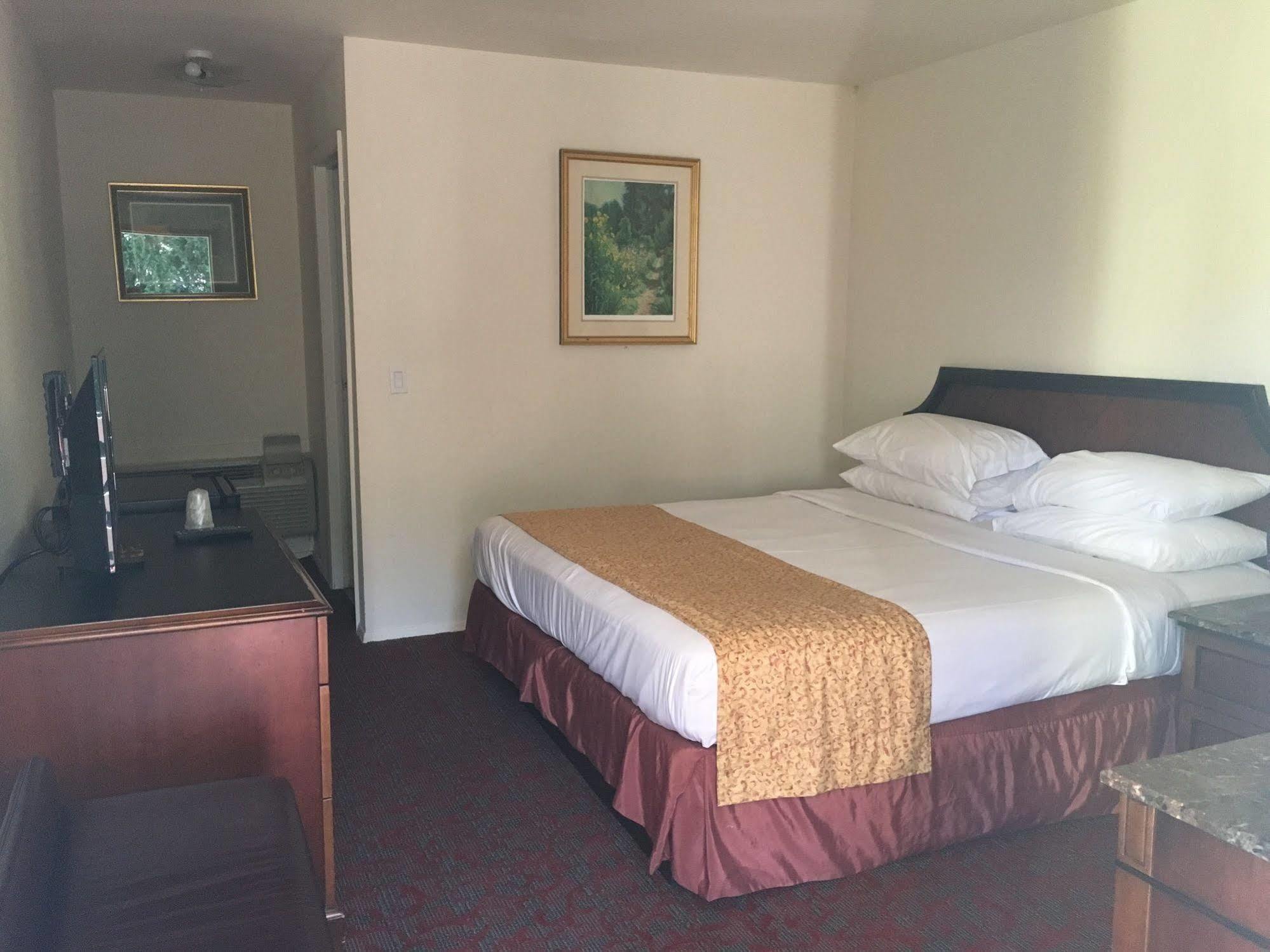 Waterford Inn Luaran gambar